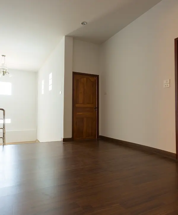 hardwood floor refinishing in Modesto